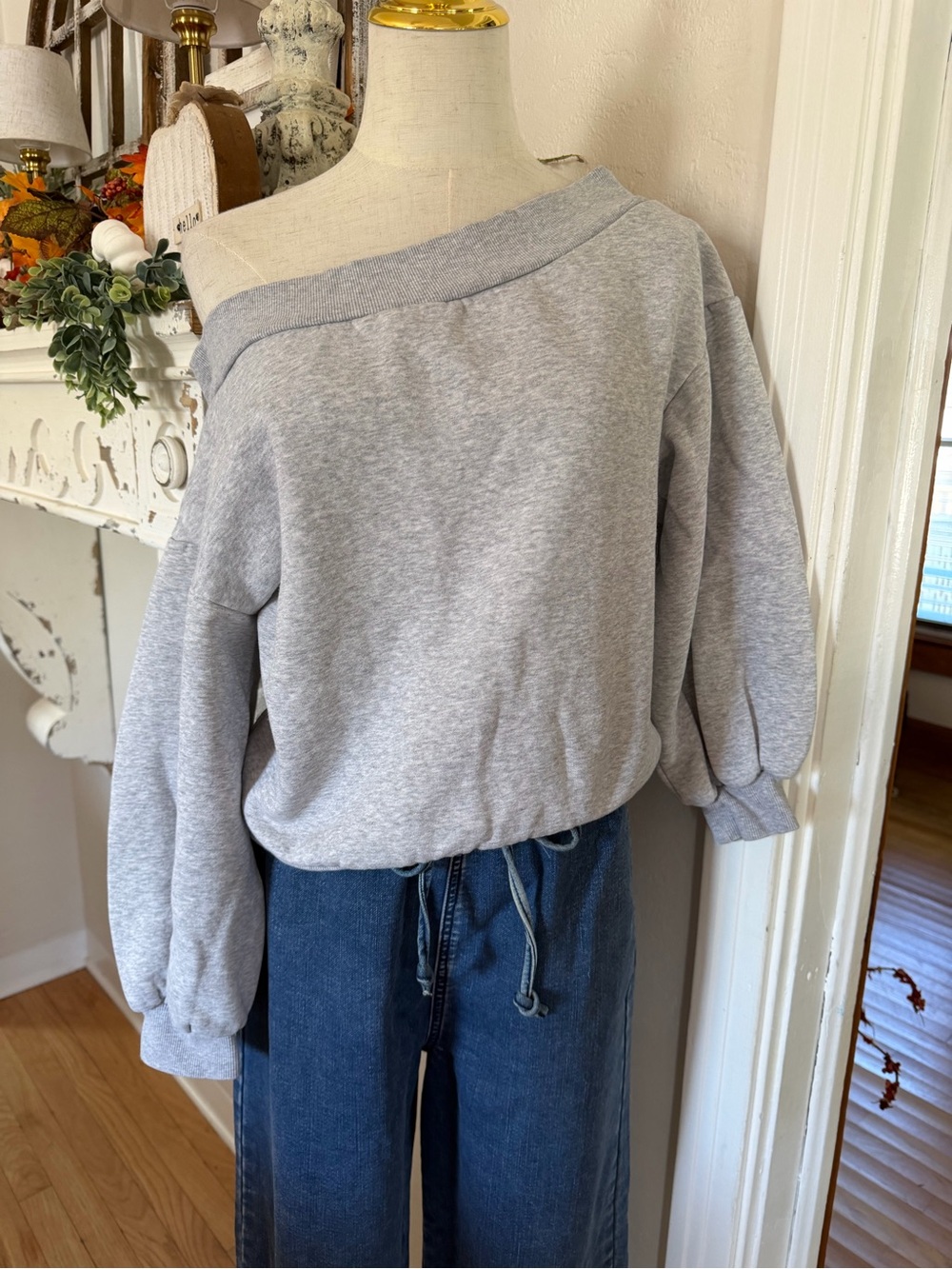 H&M Light Gray Off-the-Shoulder Pullover Sweater